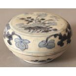 A CHINESE KANGXI PERIOD BLUE & WHITE SHIPWRECK PORCELAIN BOX & COVER, circa 1700, the cover