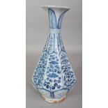 A CHINESE YUAN STYLE YUHUCHUNPING BLUE & WHITE PORCELAIN HEXAGONAL SECTION PORCELAIN VASE, 12in