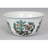 A CHINESE MING STYLE DOUCAI PORCELAIN TEABOWL, 2.8in diameter & 1.4in high.