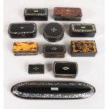 A COLLECTION OF THIRTEEN VICTORIAN SNUFF BOXES.