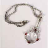 A SILVER SPY GLASS AND CHAIN.
