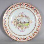 A CHINESE QIANLONG STYLE FAMILLE ROSE EUROPEAN SUBJECT PORCELAIN PLATE, 8.7in diameter.