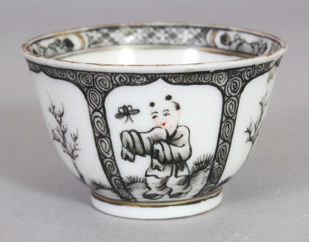 AN UNUSUAL 18TH CENTURY CHINESE GRISAILLE DECORATED PORCELAIN TEABOWL, 1.9in diameter & 1.2in high.