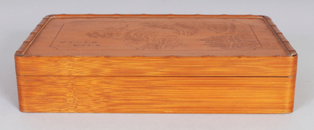 A GOOD QUALITY 20TH CENTURY CHINESE RECTANGULAR BAMBOO BOX & COVER, with rounded corners, the