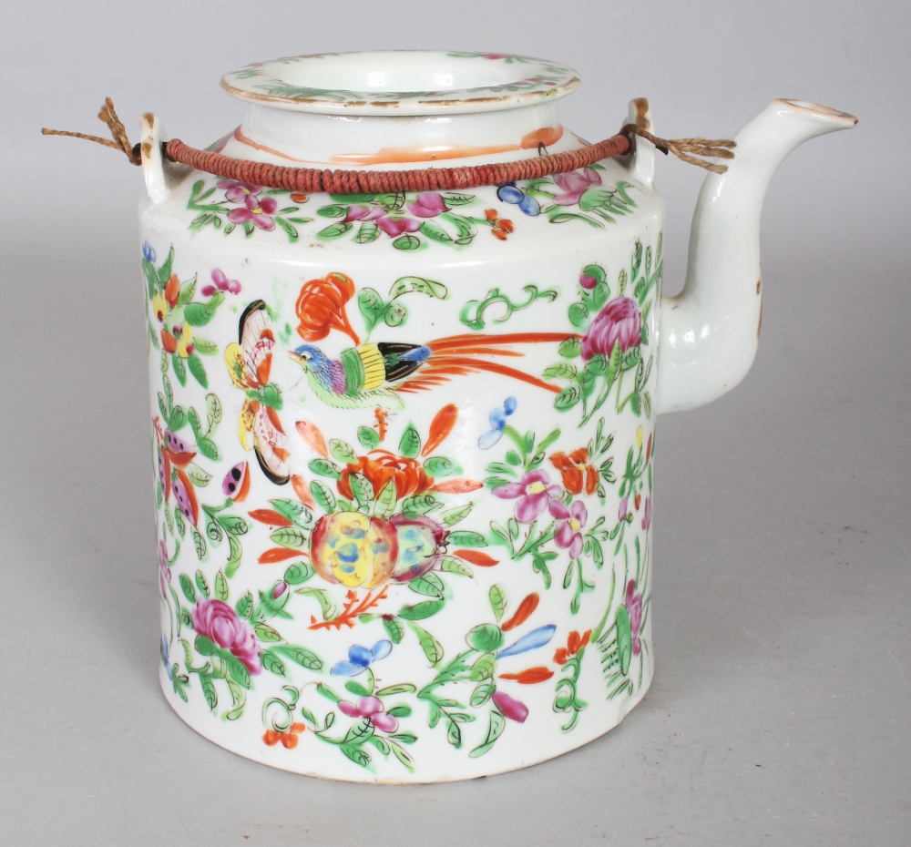 A 19TH CENTURY CHINESE CANTON CYLINDRICAL PORCELAIN TEAPOT & COVER, 5.2in diameter at base & 6.3in - Image 2 of 7