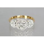 AN 18CT YELLOW GOLD DIAMOND RING OF 75 points.