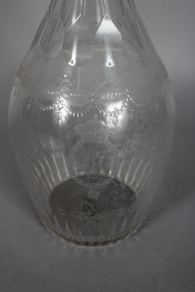 A GEORGIAN ENGRAVED DECANTER AND STOPPER with engraved crown and initials. - Image 2 of 2