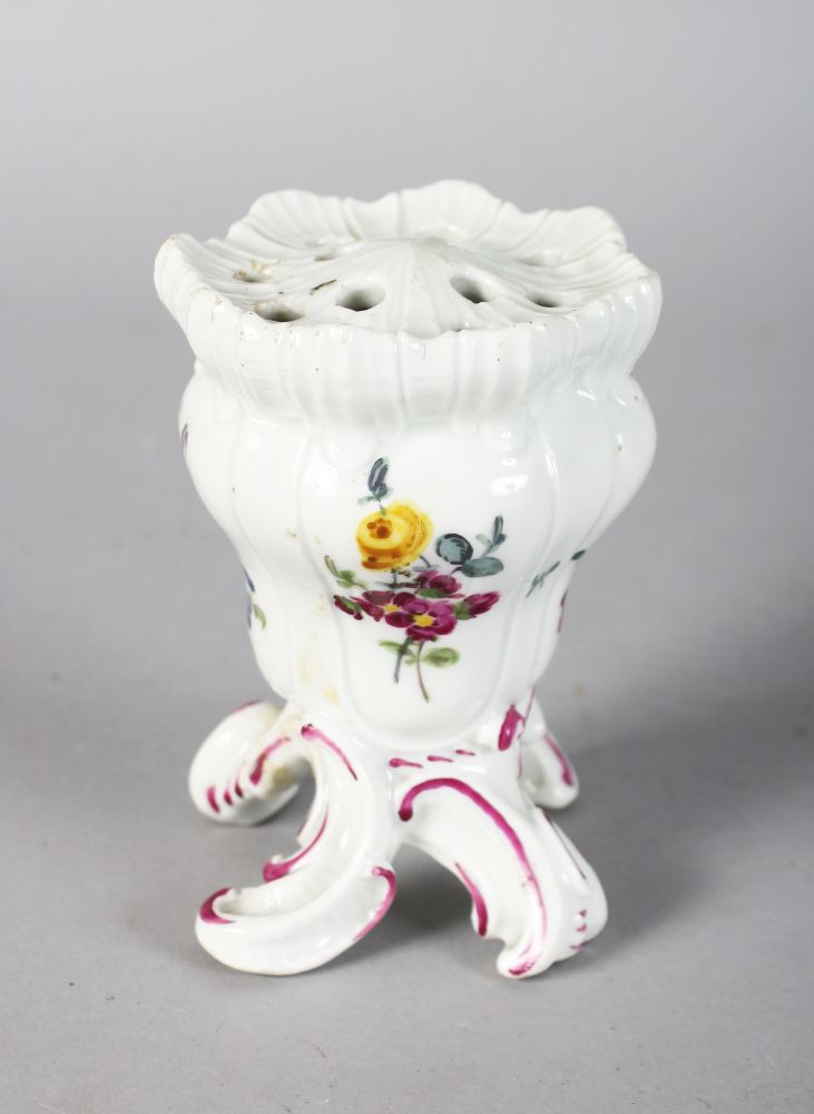 AN 18TH CENTURY MEISSEN PORCELAIN MULTI-STEM FLOWER VASE raised on four scrolling feet, painted with