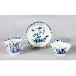 AN 18TH CENTURY WORCESTER TEA BOWL, COFFEE CUP AND SAUCER painted in under-glaze blue with the