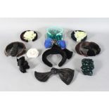 VARIOUS LADIES' HAIR CLIPS AND HAIR ORNAMENTS.