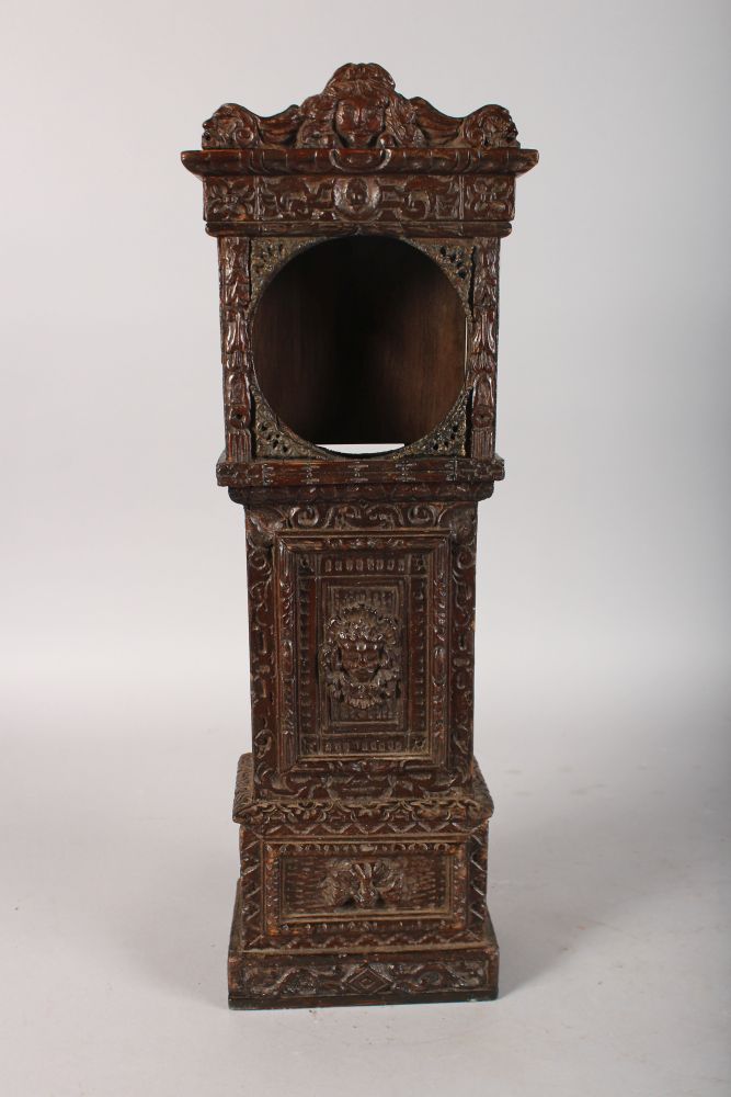 AN 18TH CENTURY CARVED WOOD MINIATURE LONGCASE CLOCK. 19ins high. - Image 2 of 3