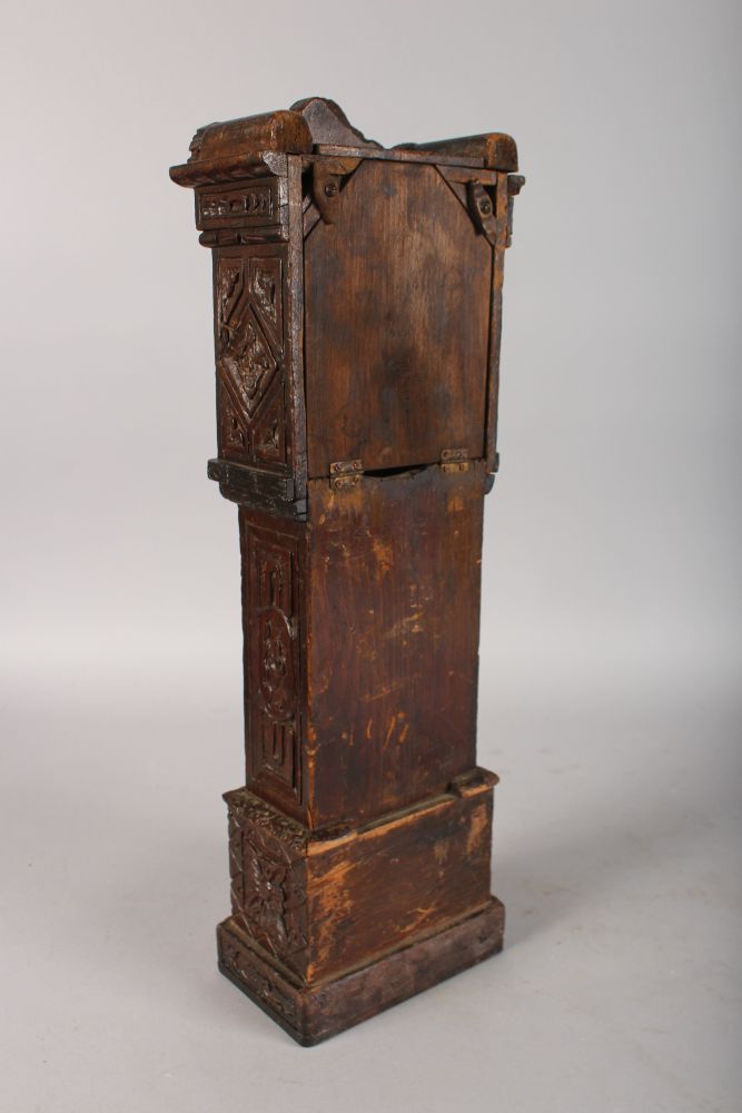 AN 18TH CENTURY CARVED WOOD MINIATURE LONGCASE CLOCK. 19ins high. - Image 3 of 3