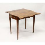A GOOD GEORGE III MAHOGANY "BUTTERFLY" PEMBROKE TABLE, the well figured top with boxwood stringing