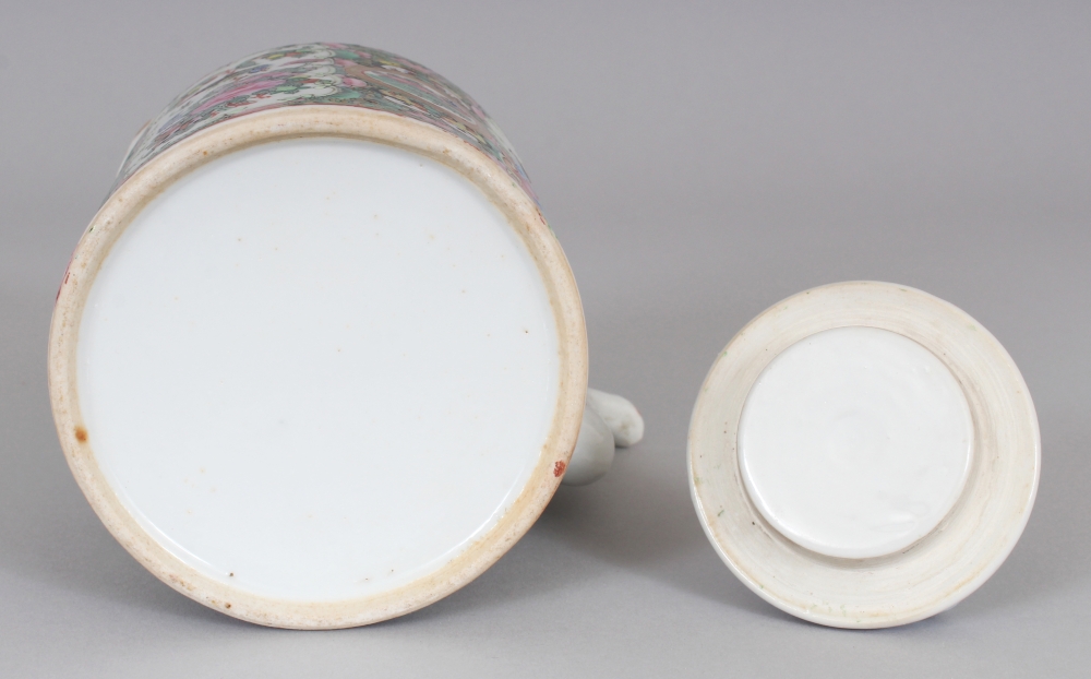 A 19TH CENTURY CHINESE CANTON CYLINDRICAL PORCELAIN TEAPOT & COVER, 4.1in diameter at base & 5. - Image 5 of 6