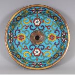 A GOOD QUALITY 18TH CENTURY CHINESE CLOISONNE CANDLESTICK DRIP PAN, decorated with formal