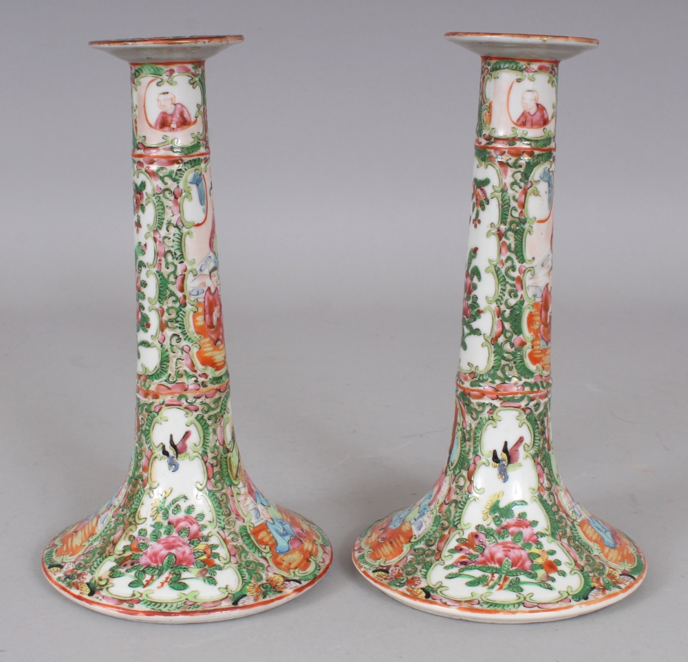 A PAIR OF 19TH CENTURY CHINESE CANTON PORCELAIN CANDLESTICKS, 8.2in high. - Image 4 of 9