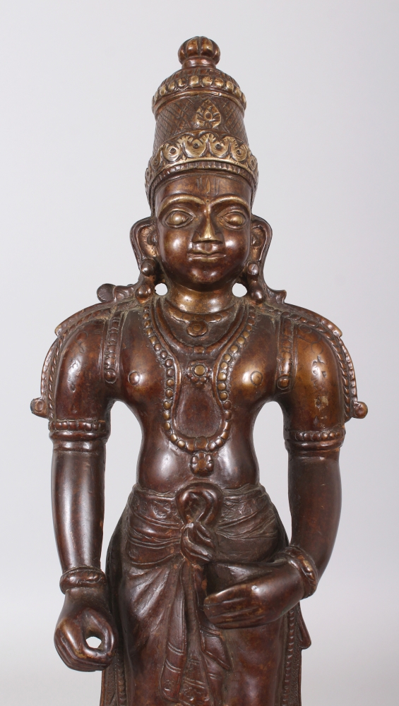 A LARGE 20TH CENTURY INDIAN BRONZE FIGURE OF RAMA, standing on a circular stepped plinth, 17in - Image 5 of 7