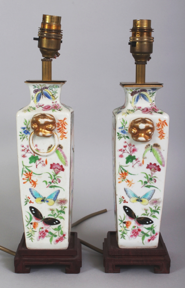 A PAIR OF GOOD QUALITY EARLY/MID 19TH CENTURY CHINESE CANTON MANDARIN PORCELAIN VASES, mounted and - Image 2 of 7