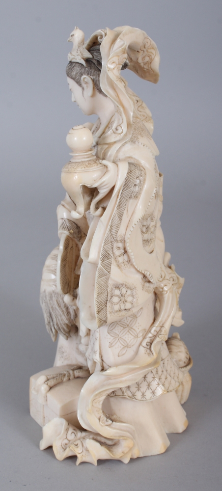 A FINE QUALITY SIGNED JAPANESE MEIJI PERIOD IVORY OKIMONO OF KWANNON, in the company of a kneeling - Image 4 of 8
