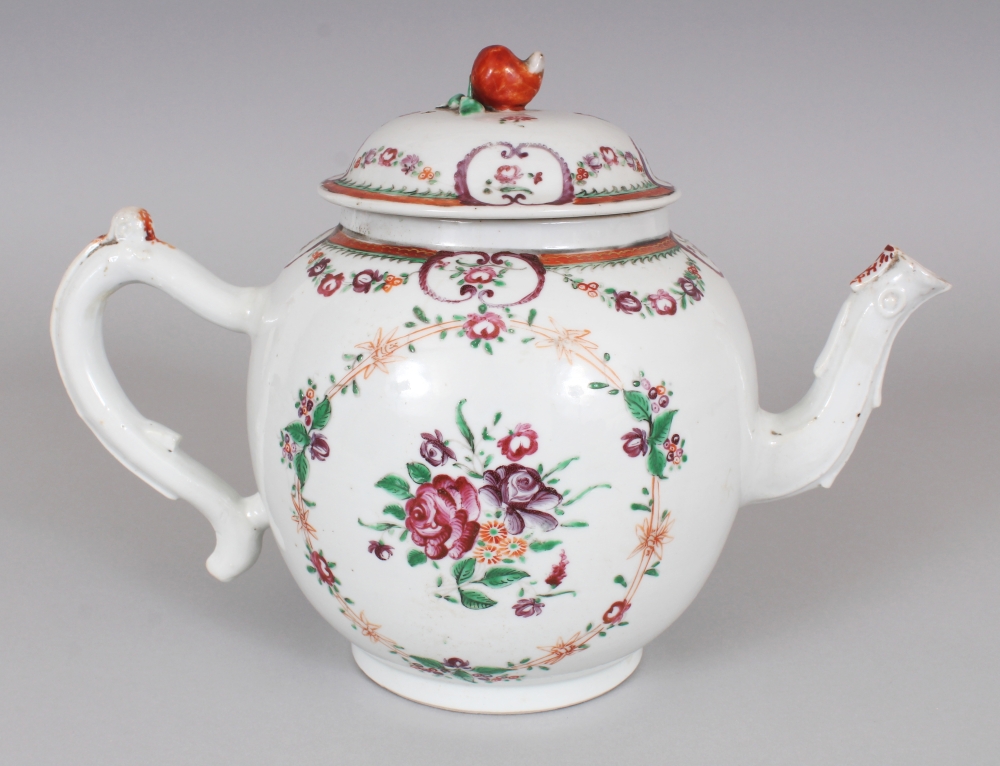 A LARGE 18TH CENTURY CHINESE QIANLONG PERIOD FAMILLE ROSE PORCELAIN TEAPOT & COVER, painted with - Image 2 of 6