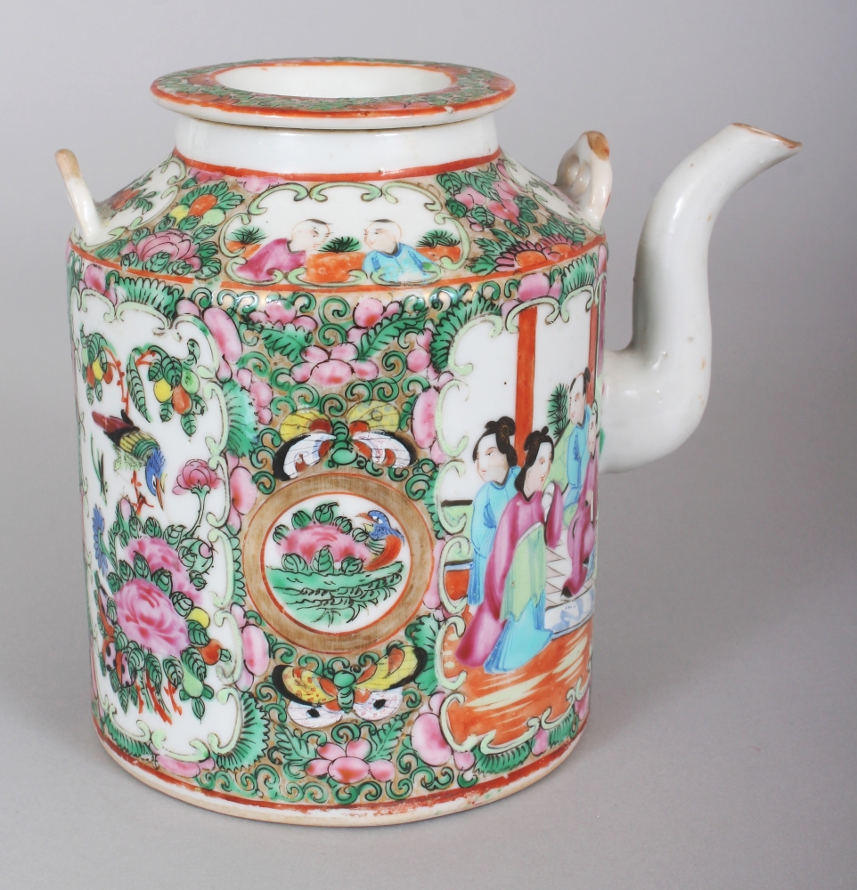 A 19TH CENTURY CHINESE CANTON CYLINDRICAL PORCELAIN TEAPOT & COVER, 4.1in diameter at base & 5. - Image 2 of 6