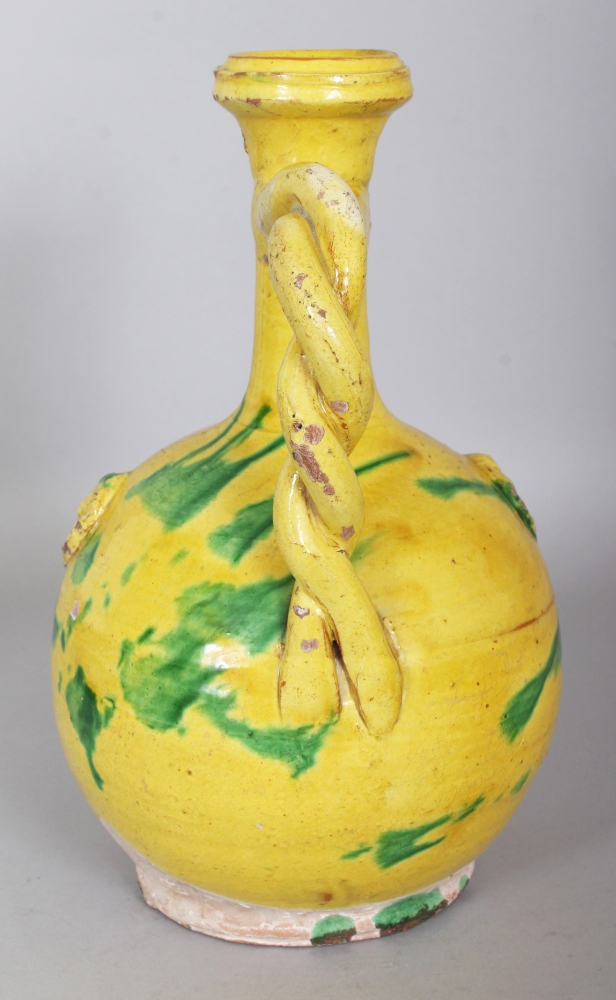 A GOOD 19TH CENTURY OTTOMAN CHANNAKALE GLAZED POTTERY EWER, decorated with splashes of green on a - Image 4 of 8