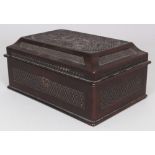 A GOOD QUALITY 19TH CENTURY CHINESE WOOD & PEWTER CASKET TEA CADDY, the hinged wood cover finely