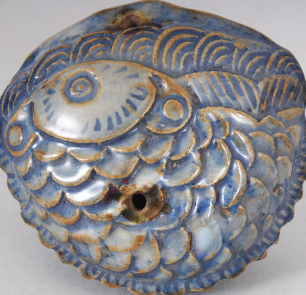 AN UNUSUAL 19TH CENTURY BLUE GLAZED MOULDED PORCELAIN WATERDROPPER, possibly Korean, 2.5in wide at - Image 4 of 5