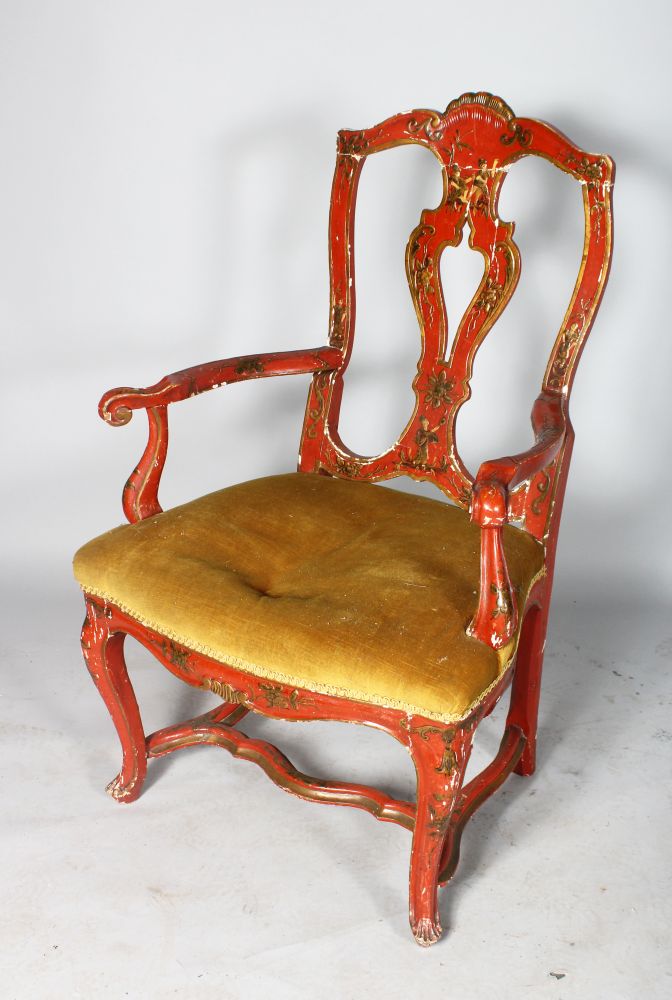 AN EARLY 18TH CENTURY GREEN LACQUER ARMCHAIR, with pierced splat, curving arms, padded seat on