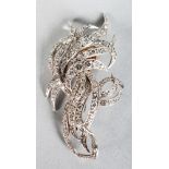 A VERY GOOD 18CT WHITE GOLD DIAMOND SET SPRAY BROOCH.