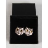 A PAIR OF SILVER OWL CUFFLINKS.