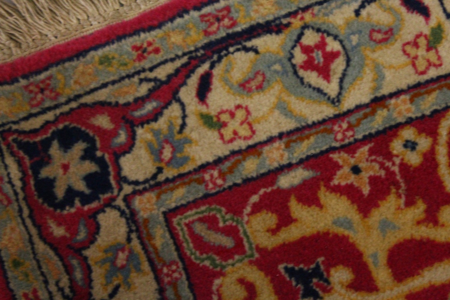 A PERSIAN RUNNER RUG, with central ground, on a rose ground. 6ft 5ins x 3ft. - Image 4 of 6