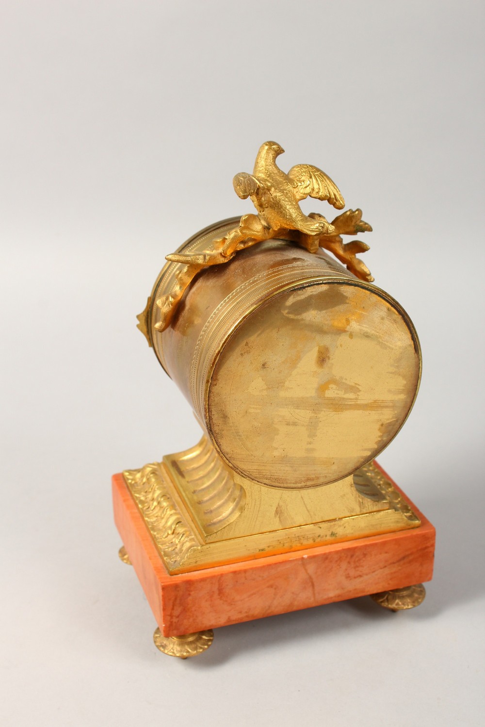 A 19TH CENTURY FRENCH ORMOLU CLOCK, with bird finial, eight-day movement, No. 830, striking on a - Image 5 of 7