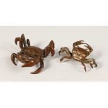 TWO SMALL JAPANESE BRONZE CRABS.