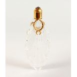 A GOOD RUSSIAN GOLD AND CRYSTAL SHELL SHAPE SCENT BOTTLE, with laurel wreath mounts to the collar,