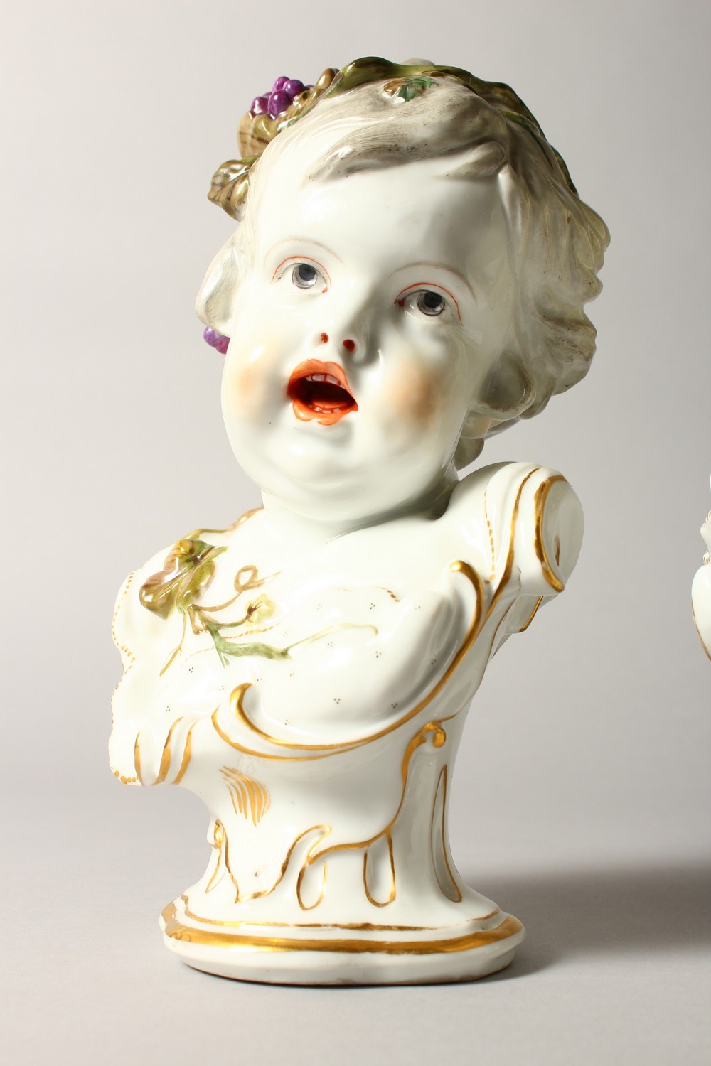 A GOOD PAIR OF 19TH CENTURY MEISSEN STYLE BUSTS OF CHILDREN, one with grapes in her hair, the - Image 2 of 8