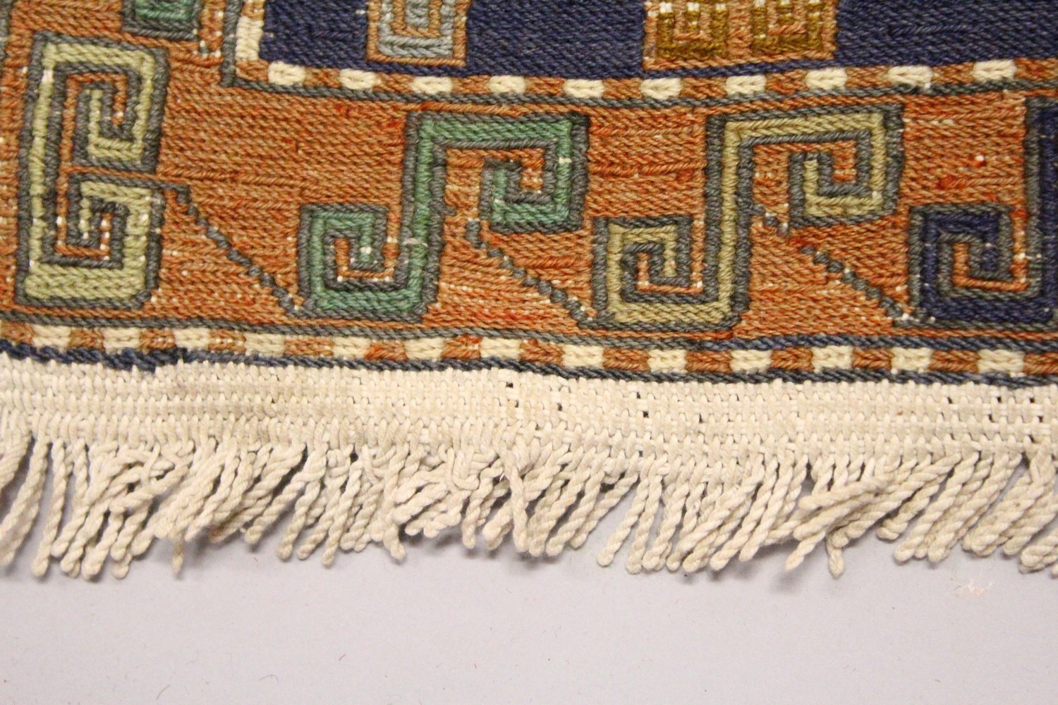 AN EASTERN TRIBAL RUG, cream ground with stylised bird motifs. 6ft 8ins x 3ft 9ins. - Image 5 of 7