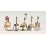 FIVE VARIOUS TEA CADDY SPOONS.