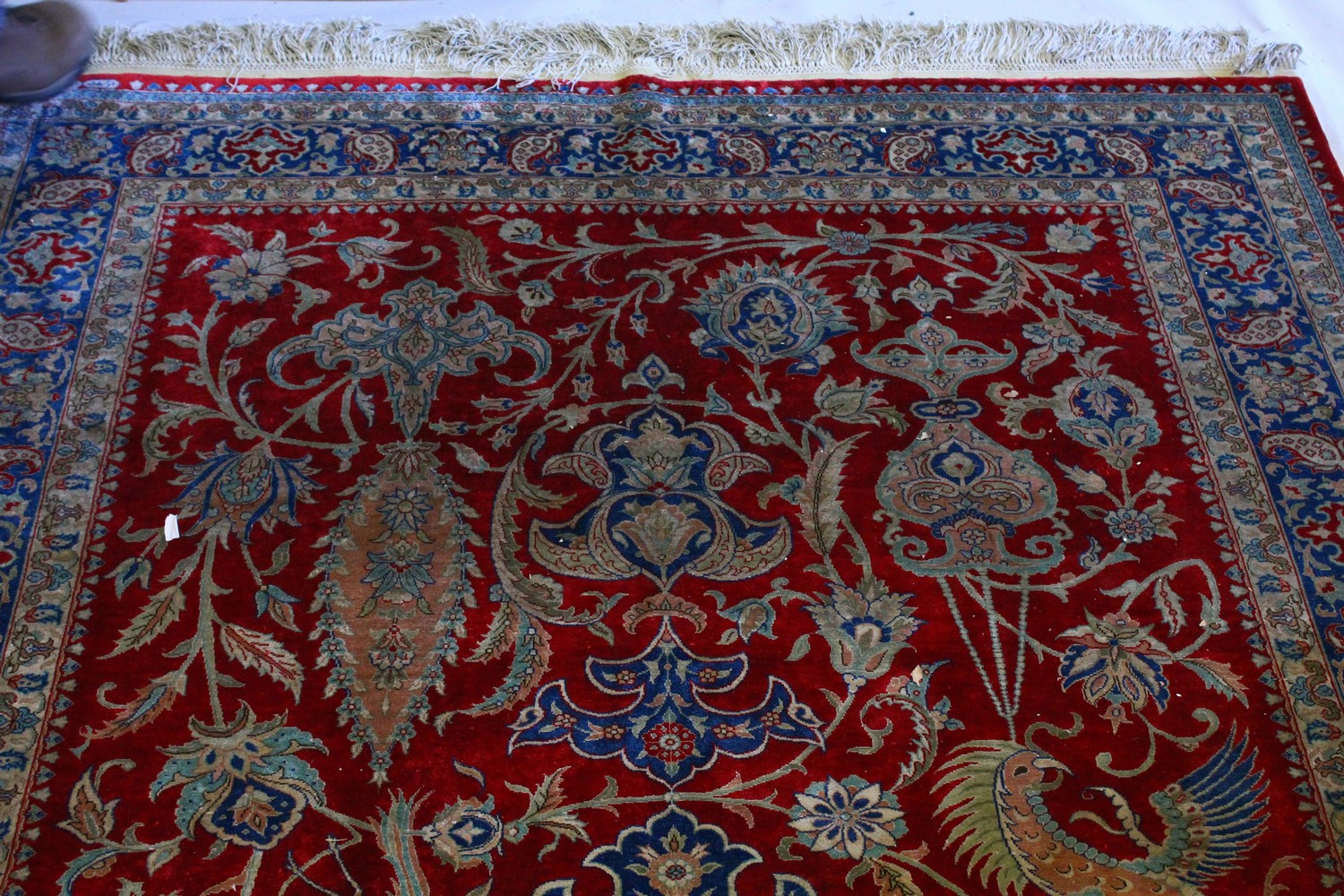 A GOOD PERSIAN PART SILK CARPET, with central motif, phoenix birds and flowers, within a triple - Image 5 of 8