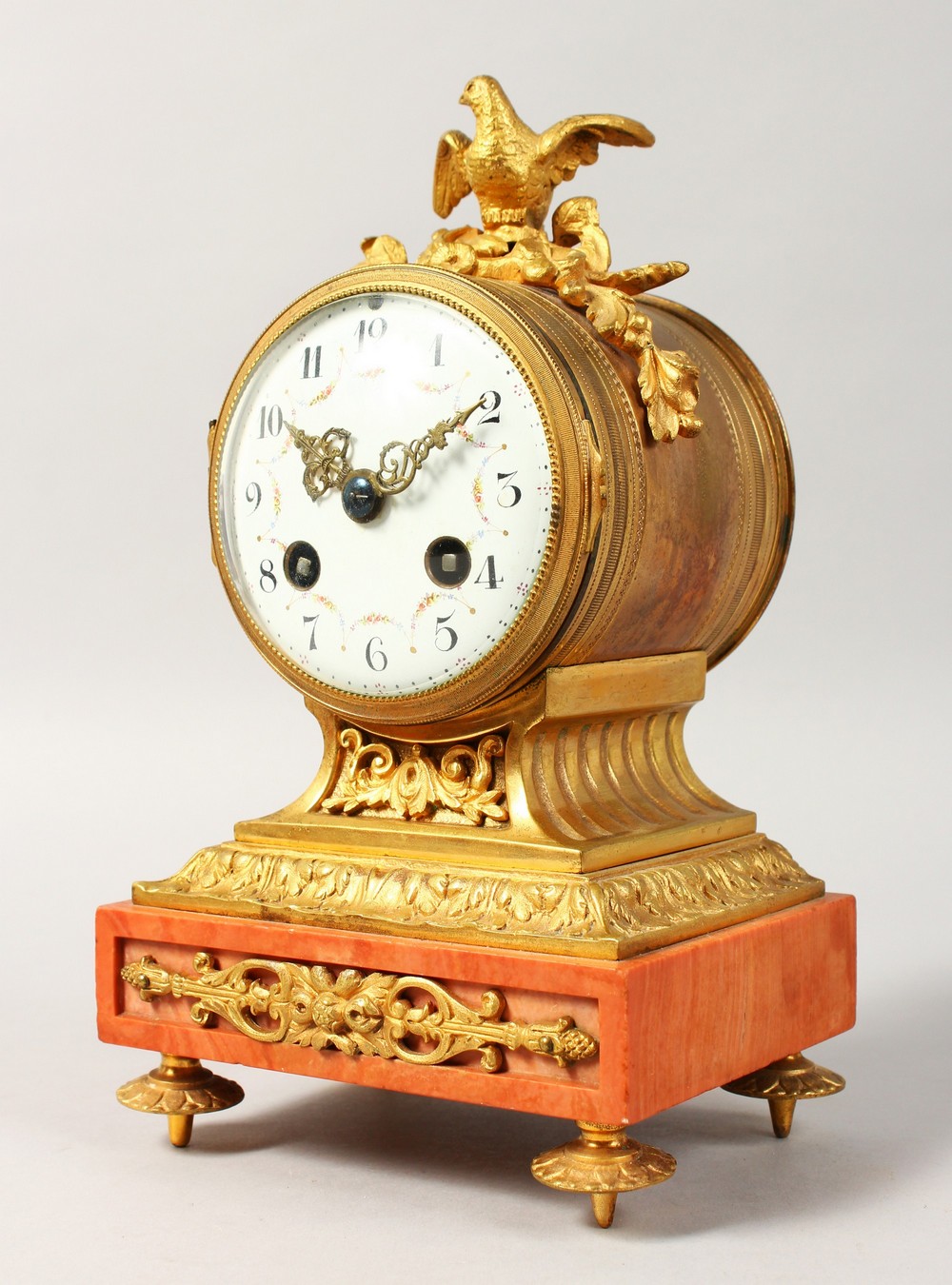 A 19TH CENTURY FRENCH ORMOLU CLOCK, with bird finial, eight-day movement, No. 830, striking on a