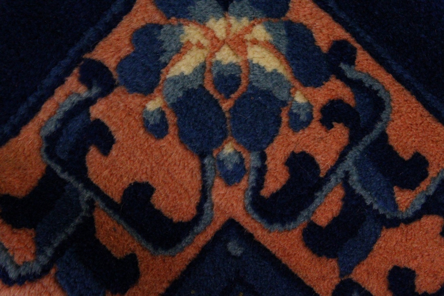 A CHINESE RUG, the centre with Dog of Fo motifs, beige ground and blue border. 5ft x 2ft 5ins.`` - Image 5 of 6