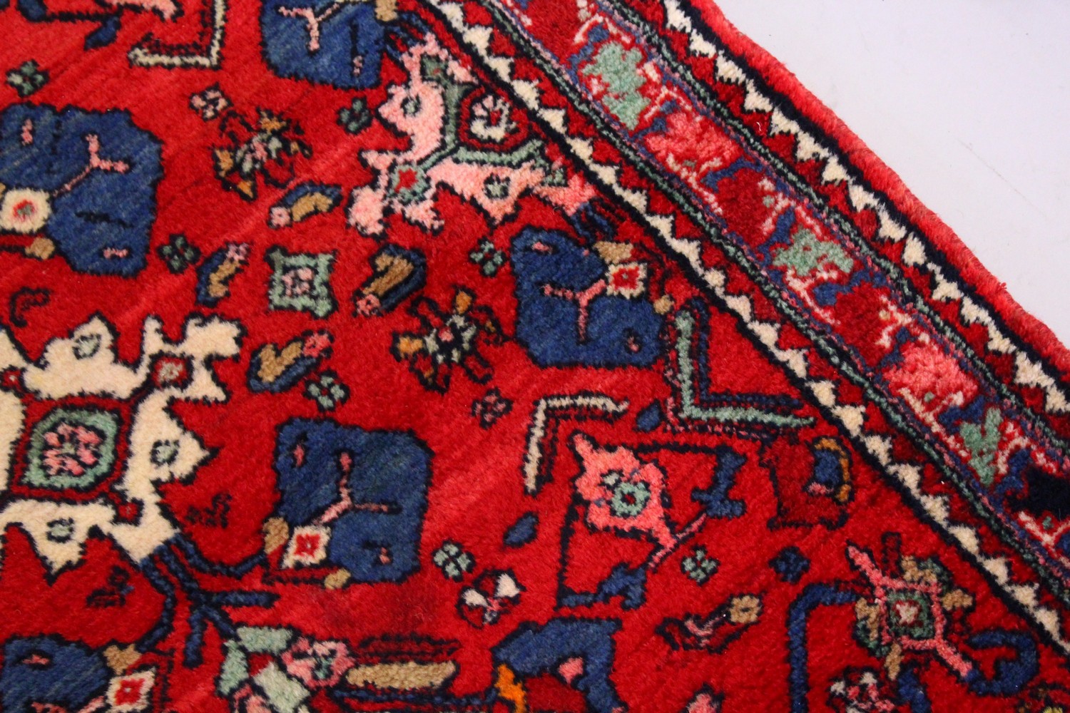 A PERSIAN RUG, with red and blue design. 6ft 8ins x 3ft 4ins. - Image 2 of 6