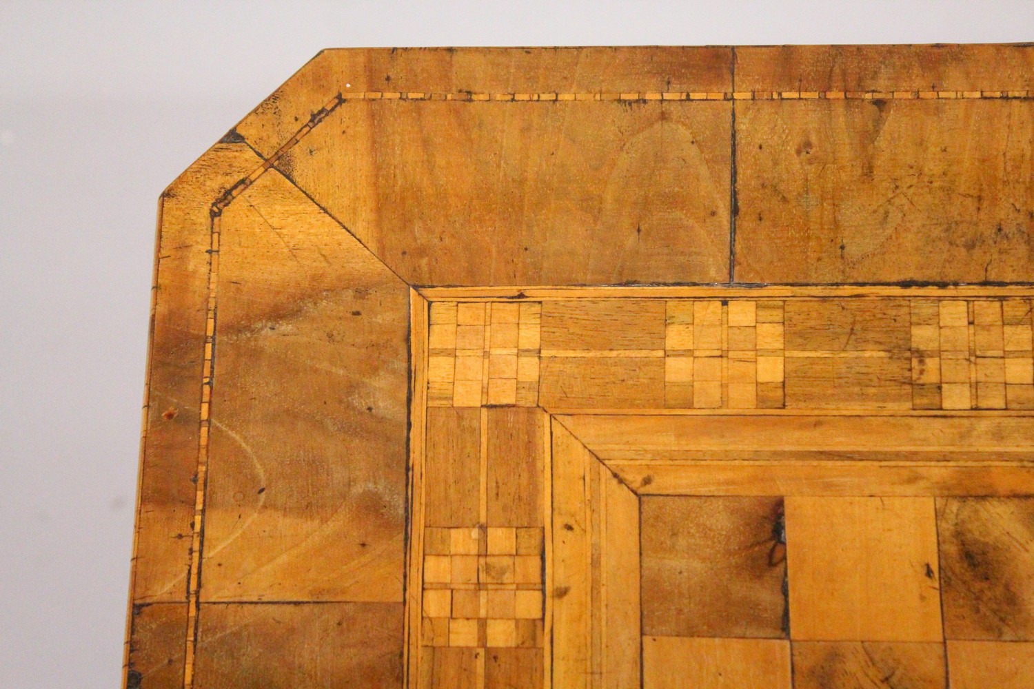 A 19TH CENTURY WALNUT TRIPOD TABLE, with chessboard inlaid top, on a tripod base. 2ft 0ins wide x - Image 3 of 5