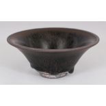 CHINESE SONG STYLE JIAN WARE HARE’S FUR CERAMIC BOWL, applied with a streaked glaze, 5.1in