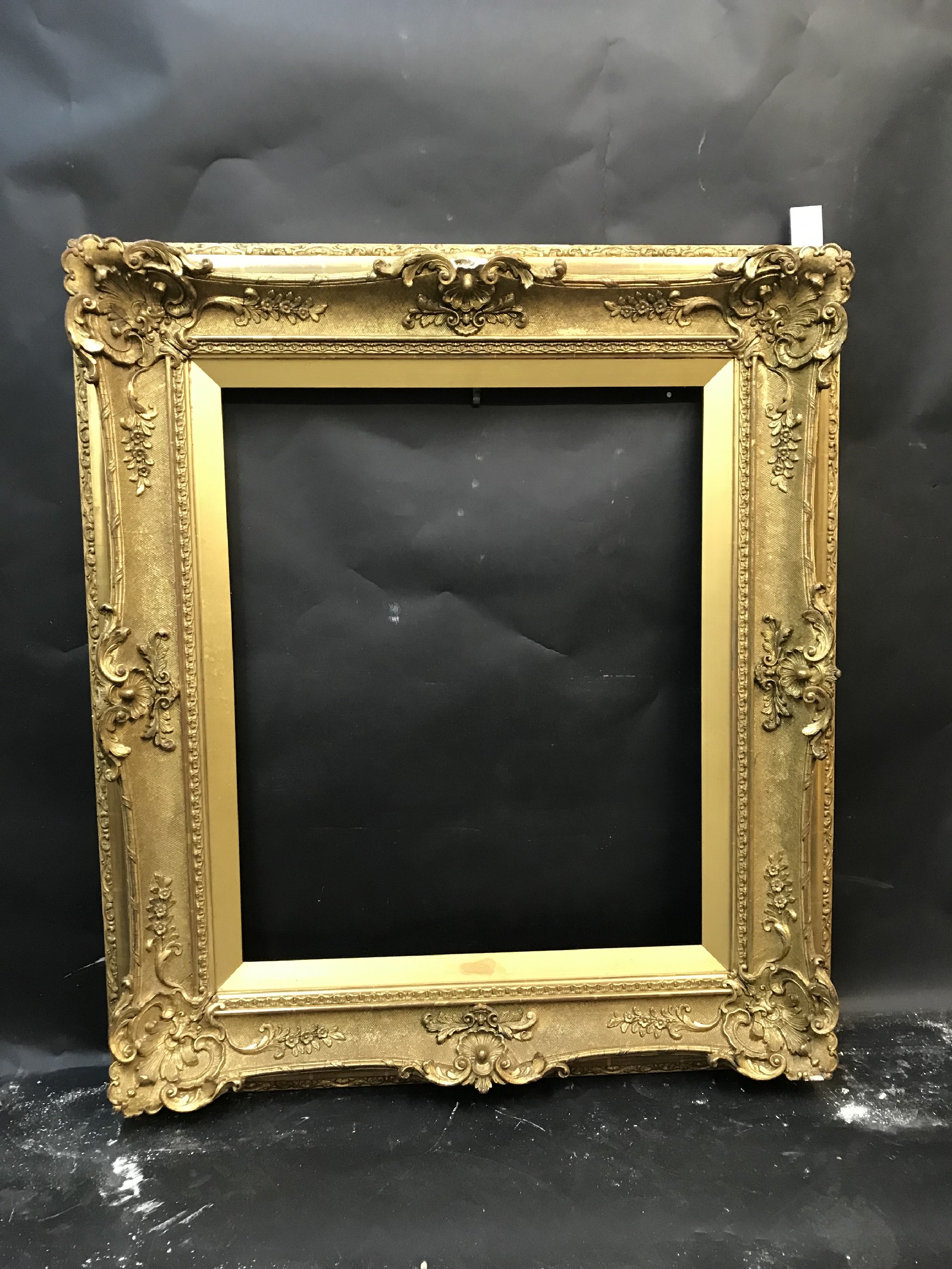 19th Century English School. A Gilt Swept Centres and Corners Composition Frame, 24" x 20" ( - Image 2 of 3