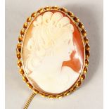 A GOOD OVAL CAMEO of a lady.