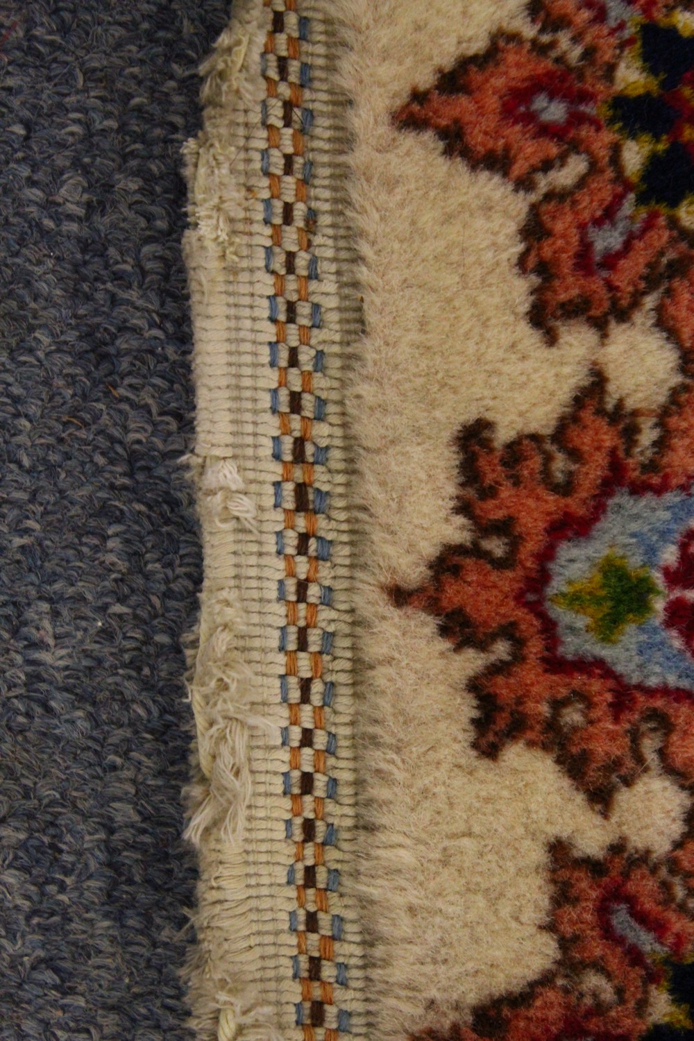 A VERY GOOD LARGE PERSIAN CARPET, cream ground, with stylised floral decoration, within a similar - Image 6 of 9