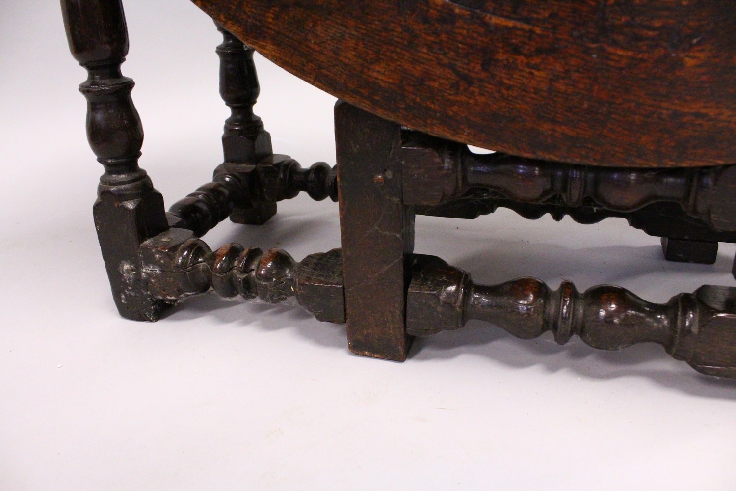 AN 18TH CENTURY OAK OVAL DROP LEAF GATE-LEG DINING TABLE, with baluster turned legs, and similar - Image 3 of 5