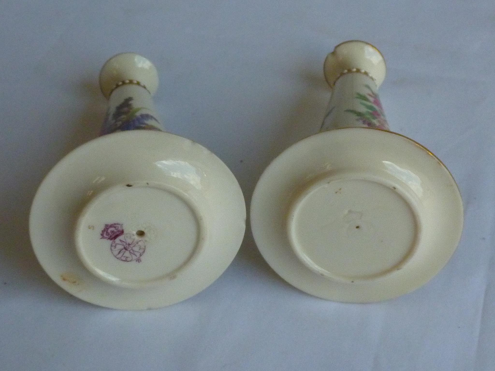 PR. ROYAL WORCESTER BLUSH IVORY TAPERED VASES WITH HAND PAINTED FLORAL DECORATION, 1 AF, APPROX. - Image 2 of 2