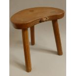 ROBERT 'MOUSEMAN' THOMPSON KIDNEY SHAPED OAK STOOL ON 3 LEGS WITH MOUSE 'SIGNATURE'